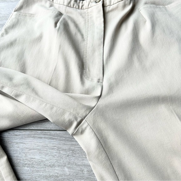 TILLEY ENDURABLES Beige Straigjt  Leg Cropped Outdoor Pants - Picture 6 of 13